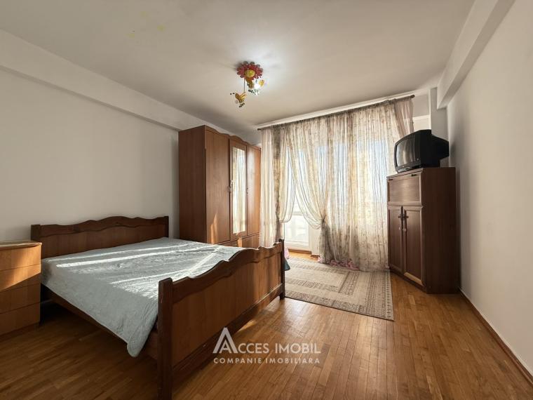 AMIC! Rascani, Andrei Doga street, 3 rooms! Autonom heating!: 2