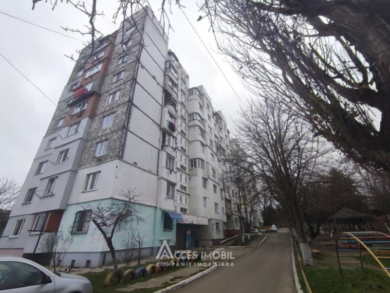 Dobrogea, Ion Creanga street, 3 rooms + living ! Euro repair! Series 143! + Garage!: 11