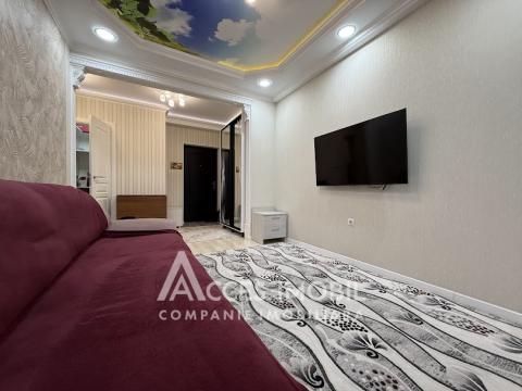 Chirie! Bloc nou! Râșcani, str. Carierei, 1 cameră + living. Euroreparație!: 1