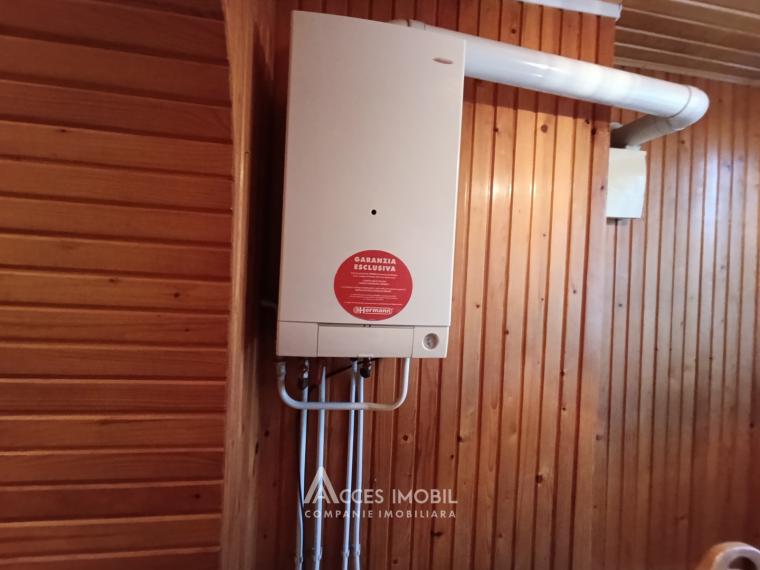 Buiucani, bd. Alba Iulia, 3 camere. Seria 143! De mijloc!: 3