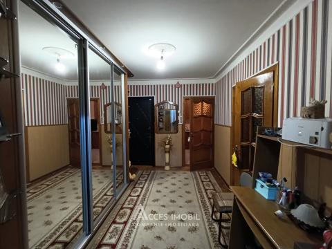 Buiucani, bd. Alba Iulia, 3 camere. Seria 143! De mijloc!: 10