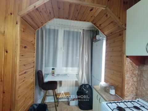 Buiucani, str. Calea Ieșilor, 3 camere + living!: 6