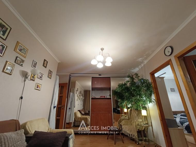 Buiucani, str. Calea Ieșilor, 3 camere + living!: 8