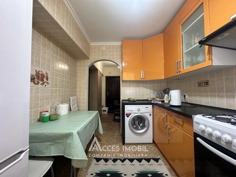 Botanica, str. Costiujeni, 1 cameră! Euroreparație! De mijloc!: 3