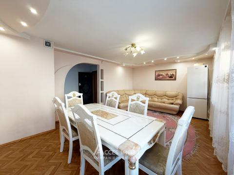 Petru Zadnipru street, Ciocana, 3 rooms. Euro repair! Authonomus! + Storage room 5m2!: 1