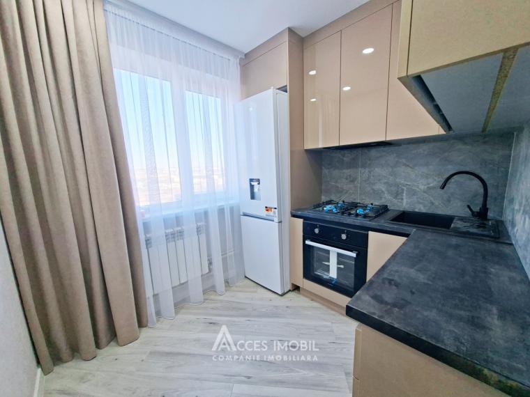 Botanica, str. Căușeni, 2 camere + living! Euroreparație! De mijloc!: 2