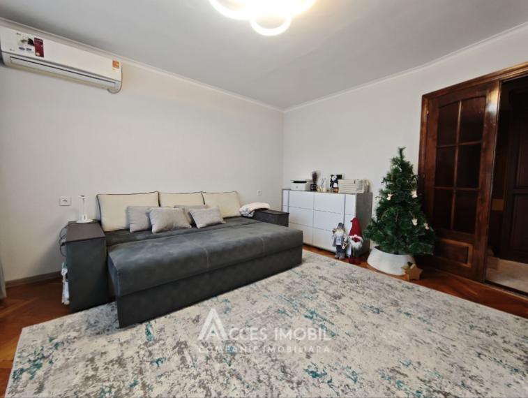 Sculeni, str. Calea Ieșilor, 3 camere. Seria 135!: 1