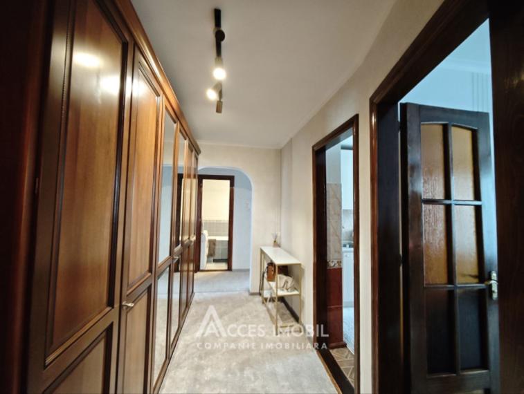 Sculeni, str. Calea Ieșilor, 3 camere. Seria 135!: 5