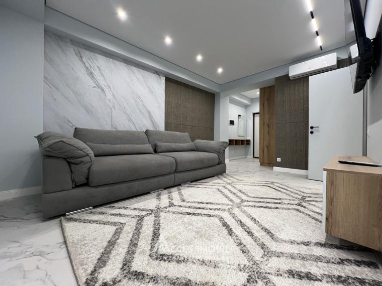 Estate Invest! Bloc Nou! Durlești, str. Ialoveni, 2 camere + living. Euroreparație!: 0