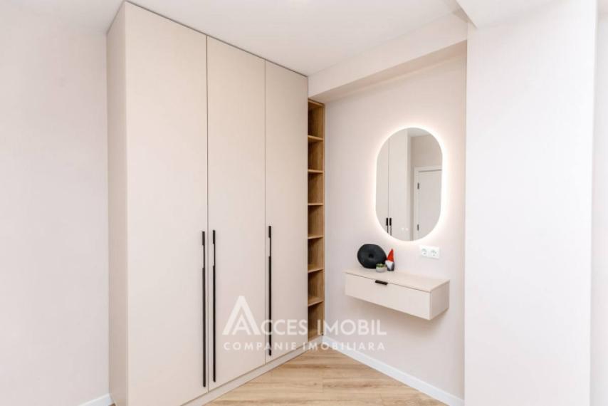 Solomon Construct! str. Jubiliară, Botanica, 2 camere + living! Euroreparație!: 2