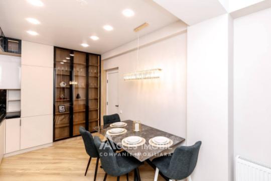 Solomon Construct! str. Jubiliară, Botanica, 2 camere + living! Euroreparație!: 9