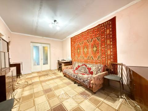 Botanica, str. Aeroport, 3 camere. De mijloc!: 3