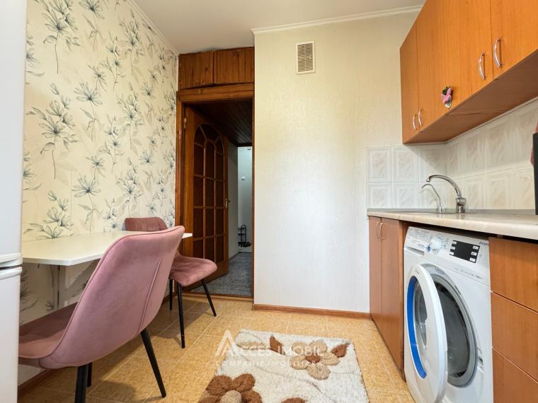 Chirie! Botanica, str. Trandafirilor, 2 camere! Euroreparație!: 10