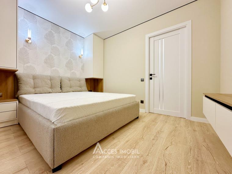 bd. Mircea Cel Bătrân, Ciocana, 2 camere + living. Euroreparație! De mijloc!: 1