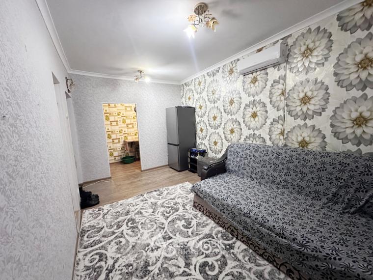 Botanica, str. Costiujeni, 2 camere! De mijloc!: 1