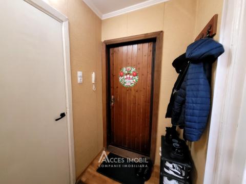 Botanica, bd. Dacia, 1 cameră! De mijloc!: 9