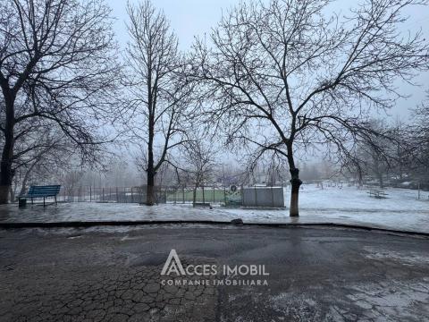 Ciocana, bd. Mircea Cel Bătrân, 2 camere. Localizare de Mijloc!: 15