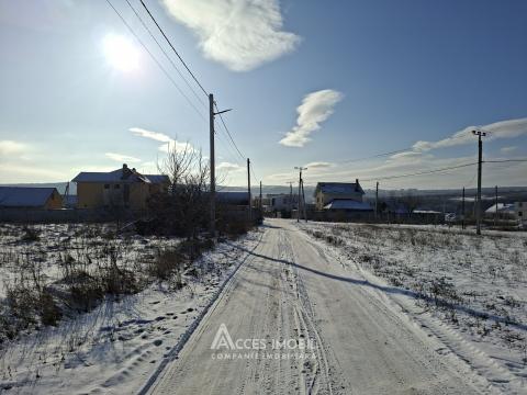 Terenuri de vânzare în Chișinău: Budești, str. Serghei Lazo