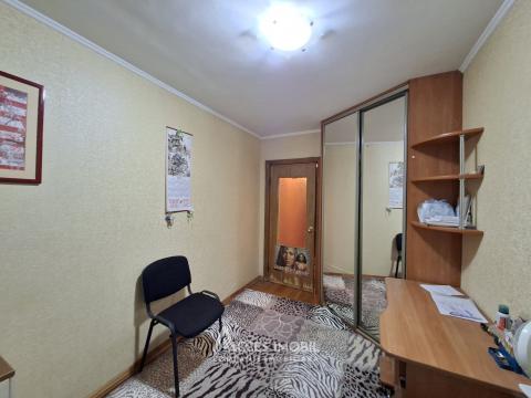 Botanica, I. V. Viteazul street, 3 rooms.: 1