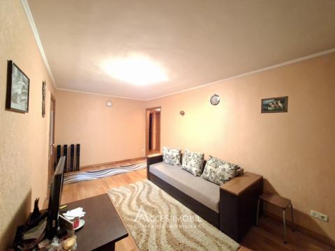 Botanica, I. V. Viteazul street, 3 rooms.: 2