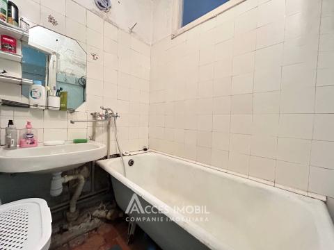 Рышкановка, ул. Мирон Костин, 2 комнаты. Середина дома!: 4