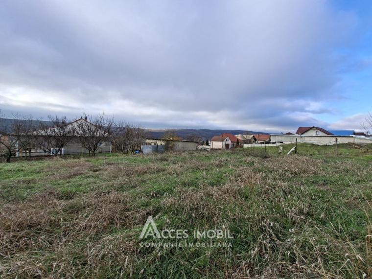 Teren pentru construcții 6 ari. Hulboaca, str. Decebal!: 1