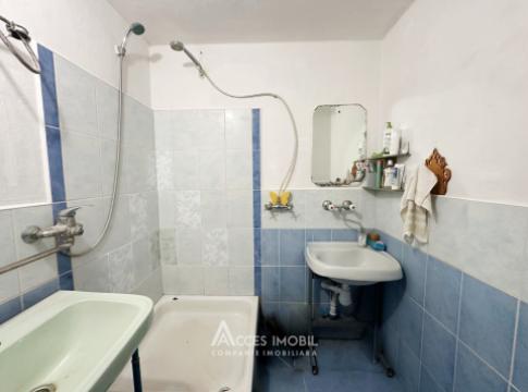 Буюканы, ул. Ливиу Деляну, комната. Середина дома!: 2