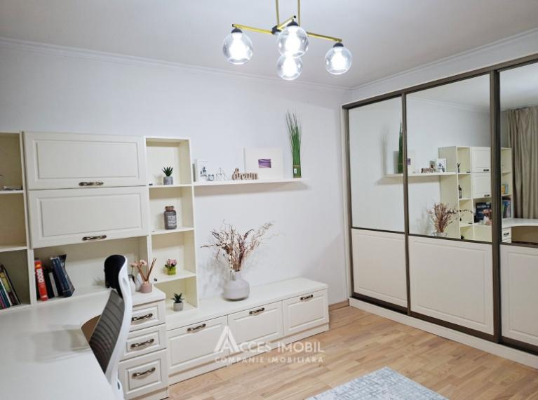 Riscani, Miron Costin street, 3 rooms + living. Euro Repair! Authonomus!: 16