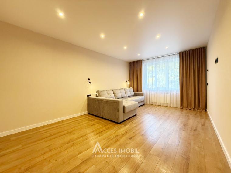 ул. Петру Заднипру, Чеканы, 3 комнаты. Евроремонт! Середина/Двустороннее расположение!: 3