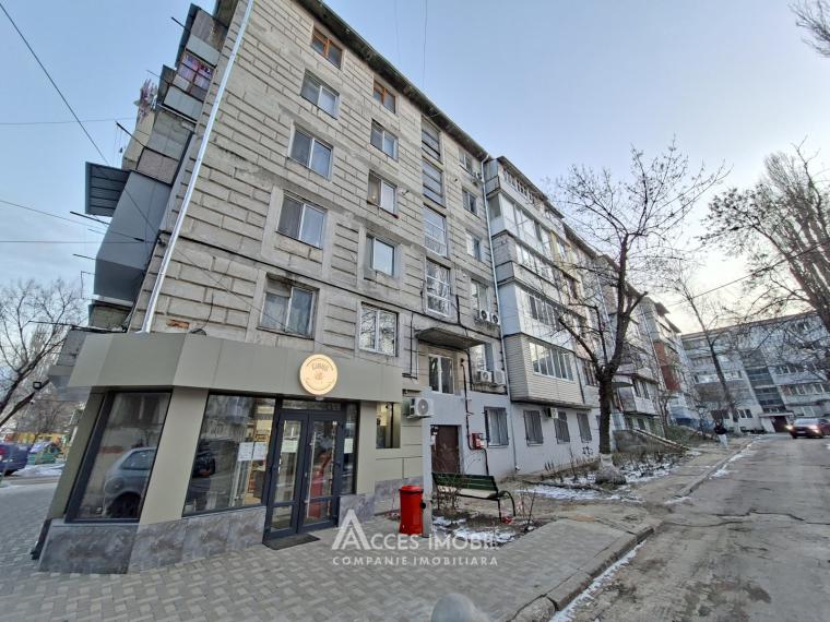 Botanica, Sarmizegetusa street, 2 rooms + living! Euro repair! Middle position!: 17