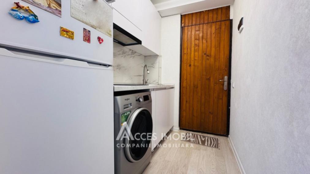 str. Ion Pelivan, Buiucani, 1 cameră. Euroreparație! De mijloc!: 3