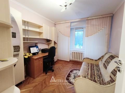 Buiucani, str. Onisifor Ghibu, 3 camere.: 2