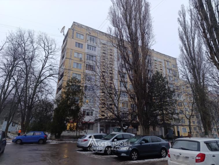 Buiucani, str. Onisifor Ghibu, 3 camere.: 8