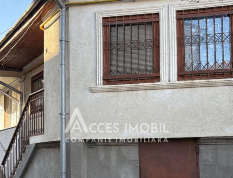 Centru, str. M. Kogălniceanu, 3 camere. De mijloc!: 17