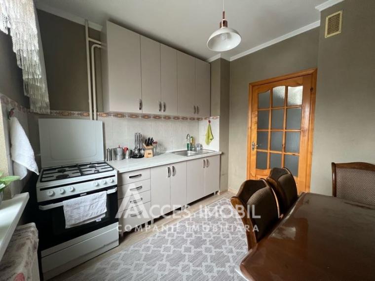 str. Nicolae Milescu Spătaru, Ciocana, 2 camere. Seria 143! Euroreparație! De mijloc!: 6