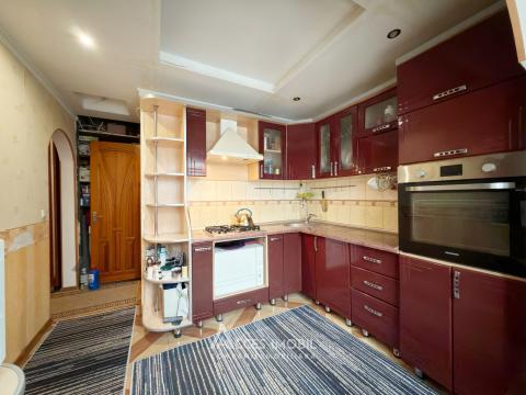 Ciocana, str. Igor Vieru, 2 camere. De mijloc! + Parcare!: 4