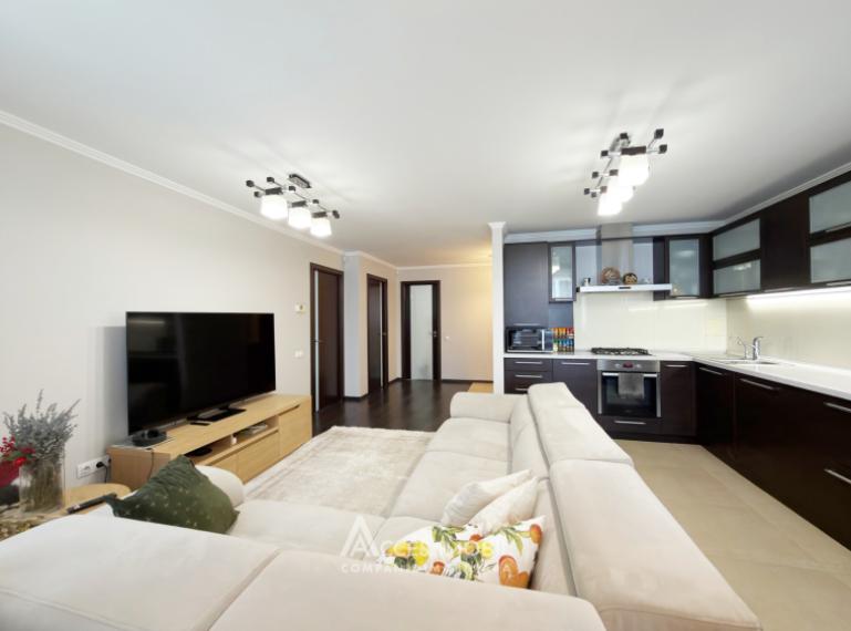 Bloc nou! Ciocana, str. Ion Dumeniuc, 2 camere + living. Euroreparație! + debara 18m2!: 1