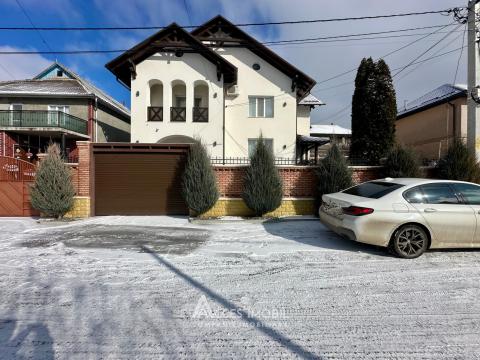 Casă în 3 niveluri! str. Memoriei, Râșcani, 240m2 + 4 ari! Euroreparație!: 0