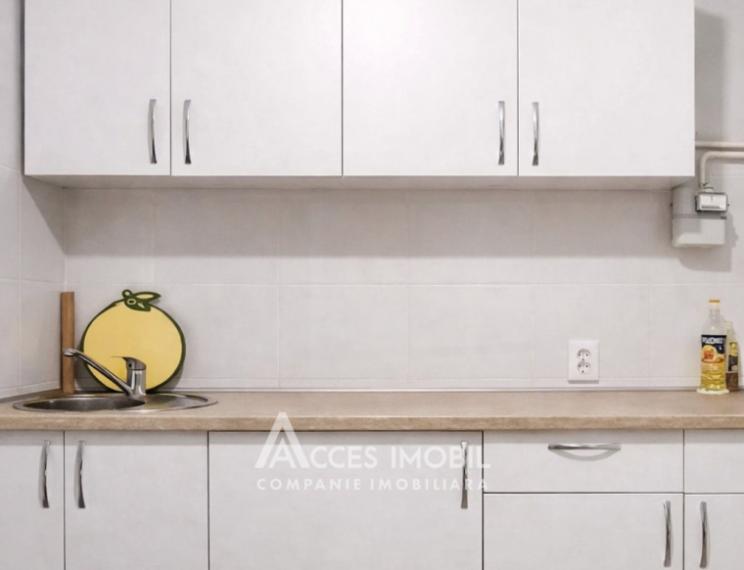 Telecentru, str. Gh. Asachi, 3 camere. Seria 143! Încălzire autonomă!: 3