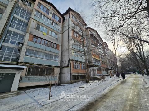 Botanica, bd. Cuza Vodă, 2 camere. De mijloc! Euroreparație!: 13