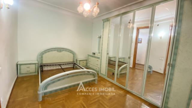 Centru, str. M. Kogălniceanu, 3 camere. De mijloc!: 5