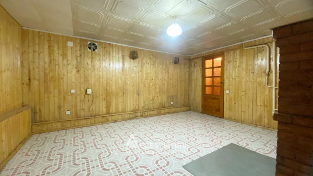 Centru, str. M. Kogălniceanu, 3 camere. De mijloc!: 12