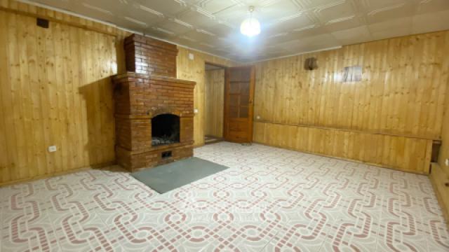 Centru, str. M. Kogălniceanu, 3 camere. De mijloc!: 14