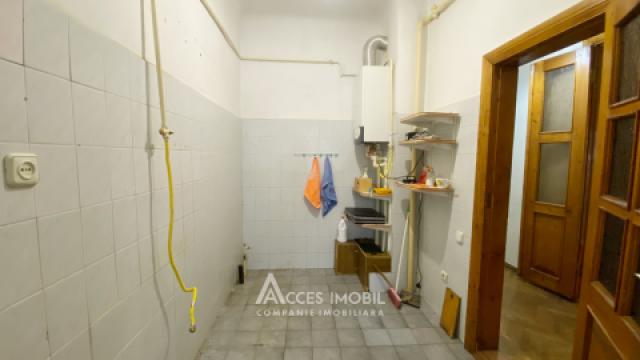 Centru, str. M. Kogălniceanu, 3 camere. De mijloc!: 21