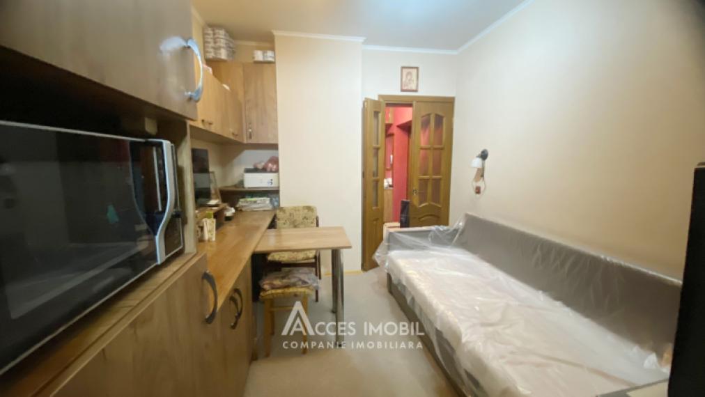 Center, Albisoara Street, 2 rooms. Eurorepair!: 2