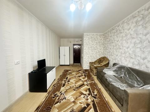 Botanica, str. Independenței, 1 cameră. Euroreparație! De mijloc!: 1