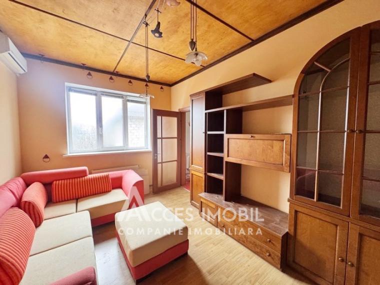 Duplex în 3 nivele! Cojușna, str. Chișinăului, 220m2 +  5 ari! Încălzire autonomă!: 2