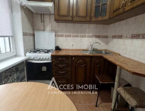 Râșcani, str. Florilor, 1 cameră. De mijloc!: 2