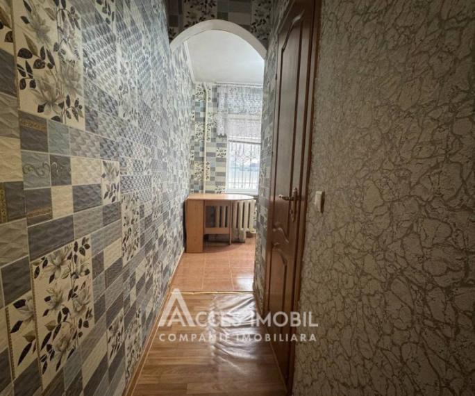 Râșcani, str. Florilor, 1 cameră. De mijloc!: 3