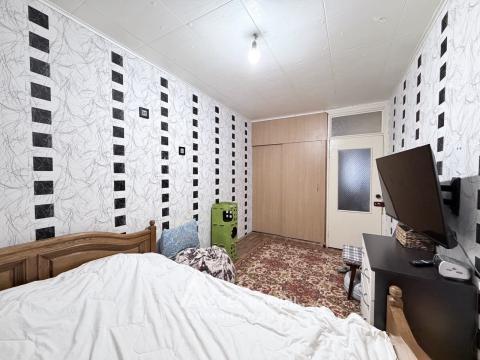 Буюканы, ул. Парис, 2 комнаты + гостиная. Середина дома!: 4
